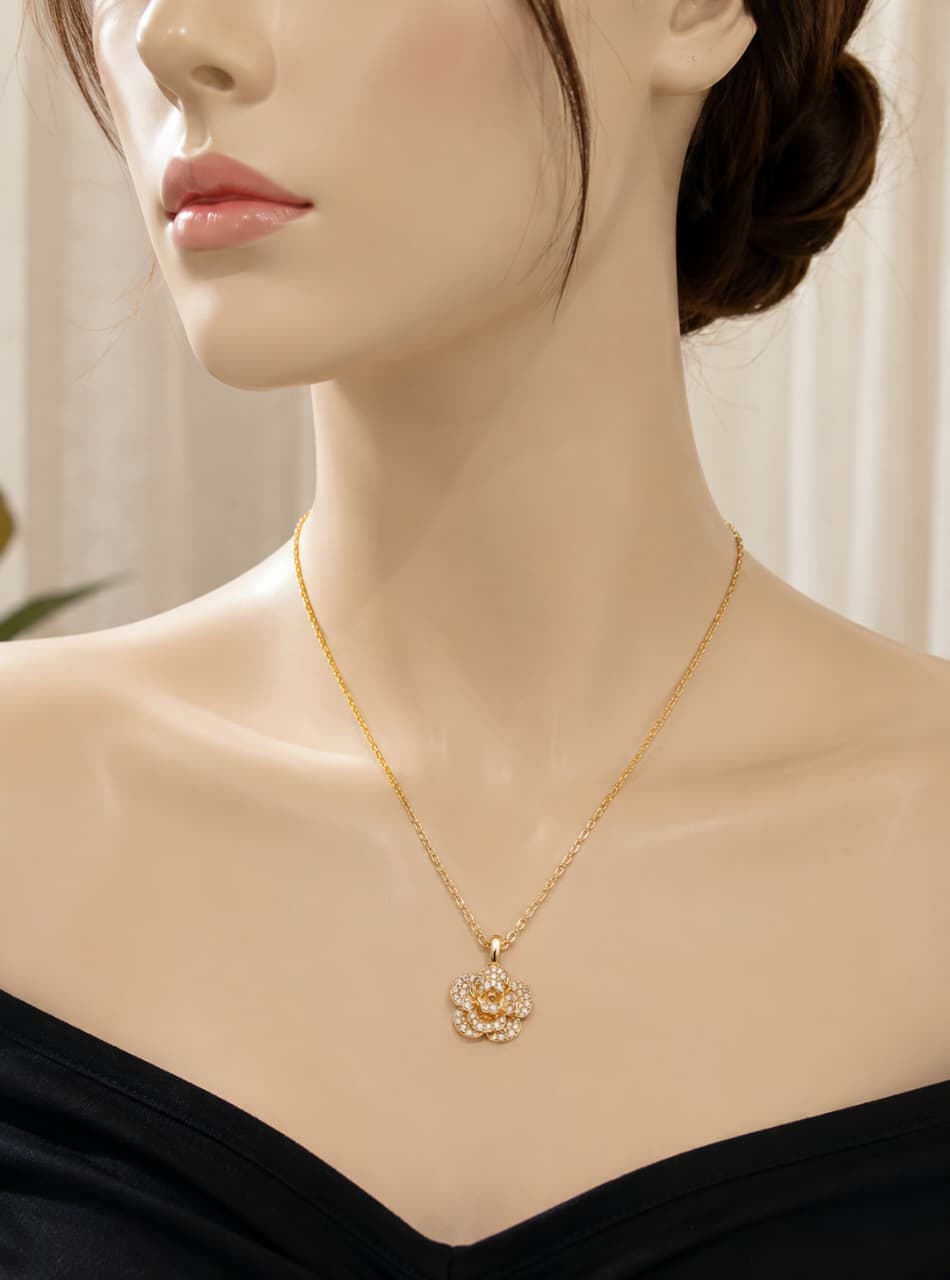 Gold-Plated Crystal Flower Pendant Necklace for Women - Image 2